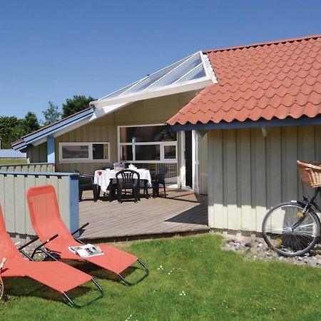 Kranich Ferienhaeuser Mit Innenpool Hohendorf  Eksteriør bilde